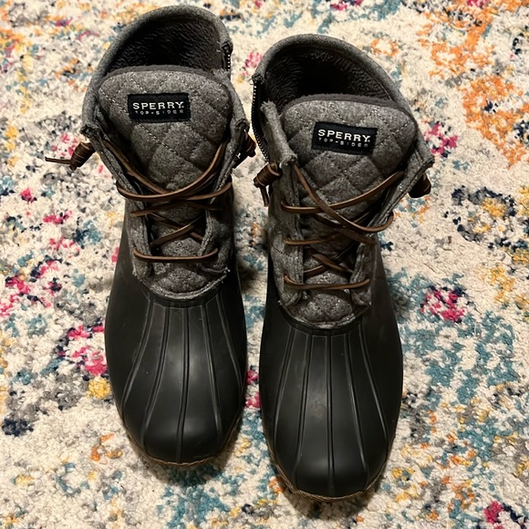 Sperry Shoes - Sperry Women’s Saltwater Chevron Wool Duck Boot Sz 12